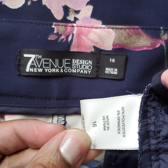 NYCO Palazzo Pants - Picture 4 of 5